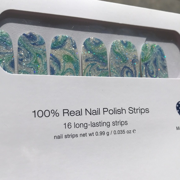 Color Street Water You up to - Picture 3 of 9